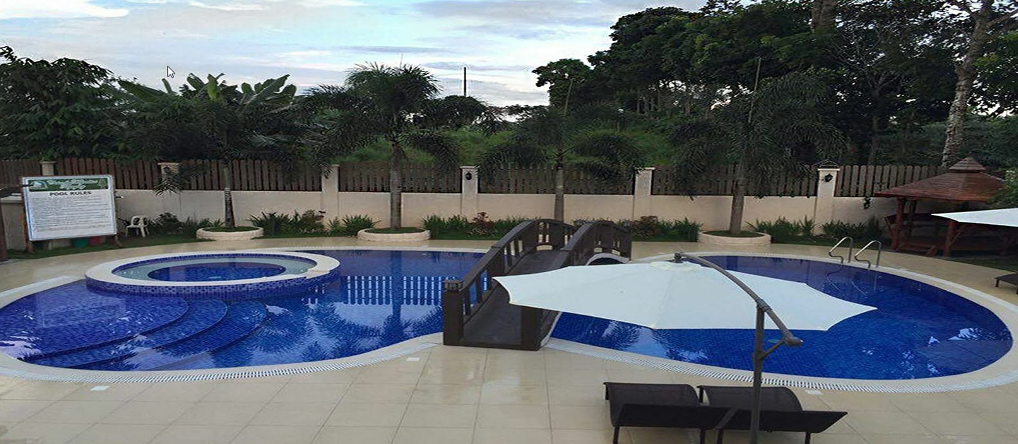 Hotel Casa De Miguelitos Tagaytay City Exterior foto